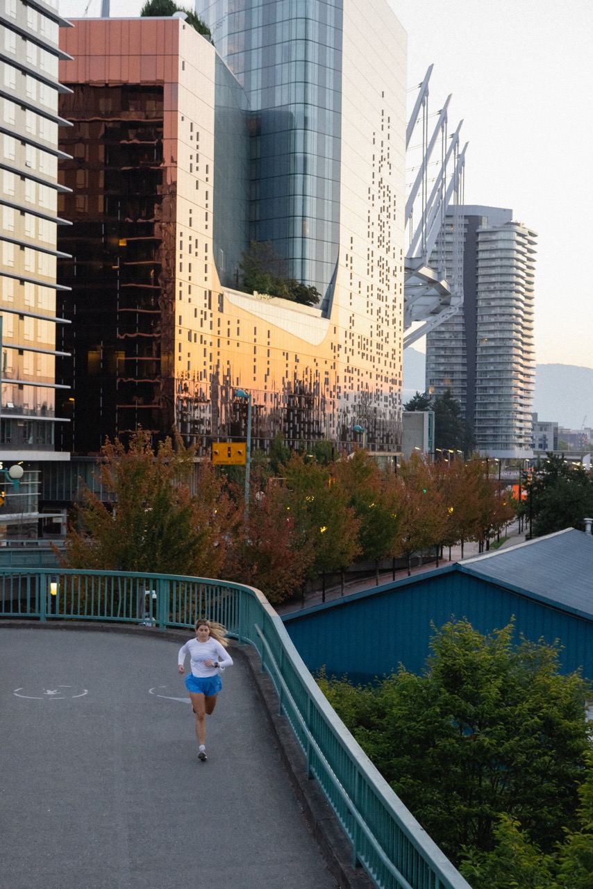 Hettas Footwear image 1